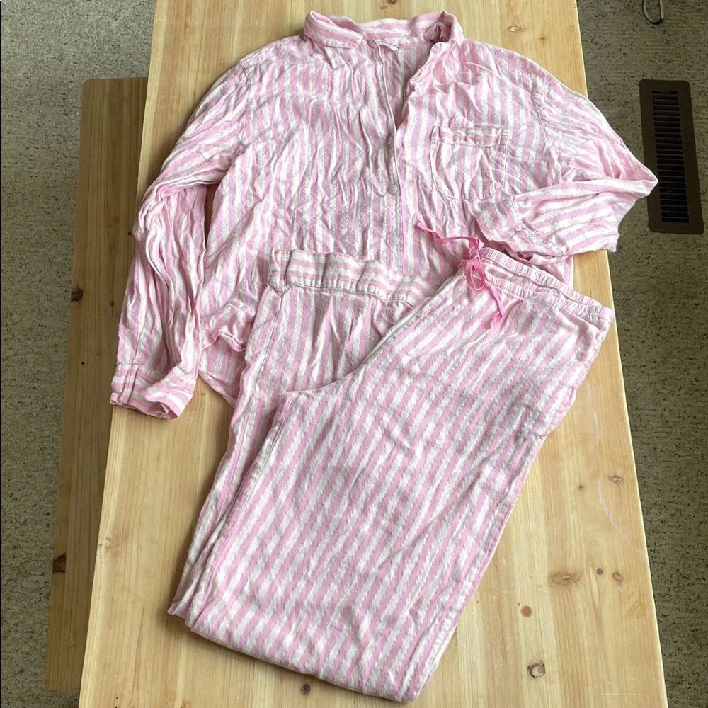 Victorias Secret soft comfy
